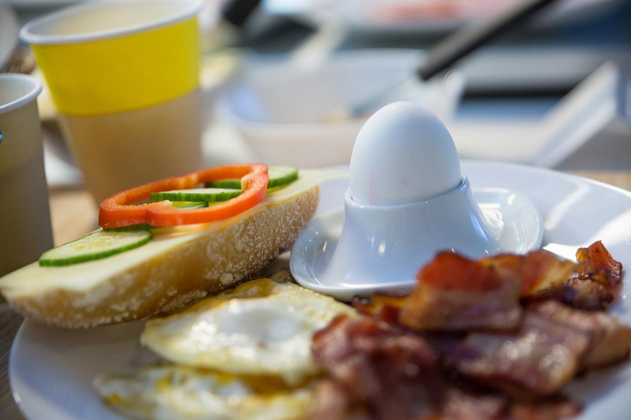 Hotell Eken Moelndal Kültér fotó